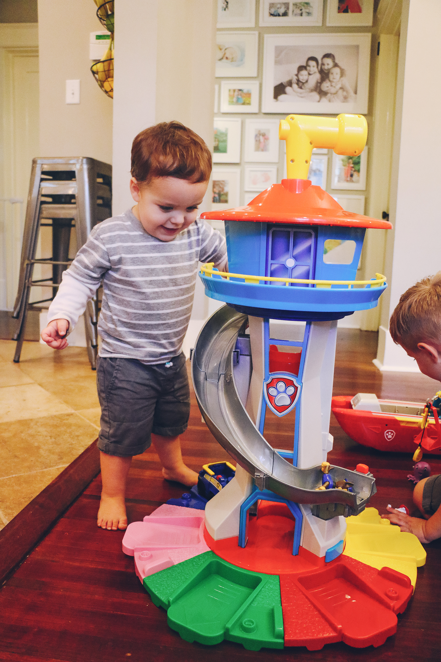 paw patrol life size lookout tower