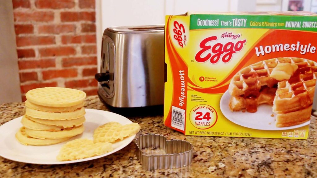 EGGO- MINI WAFFLE BAR2