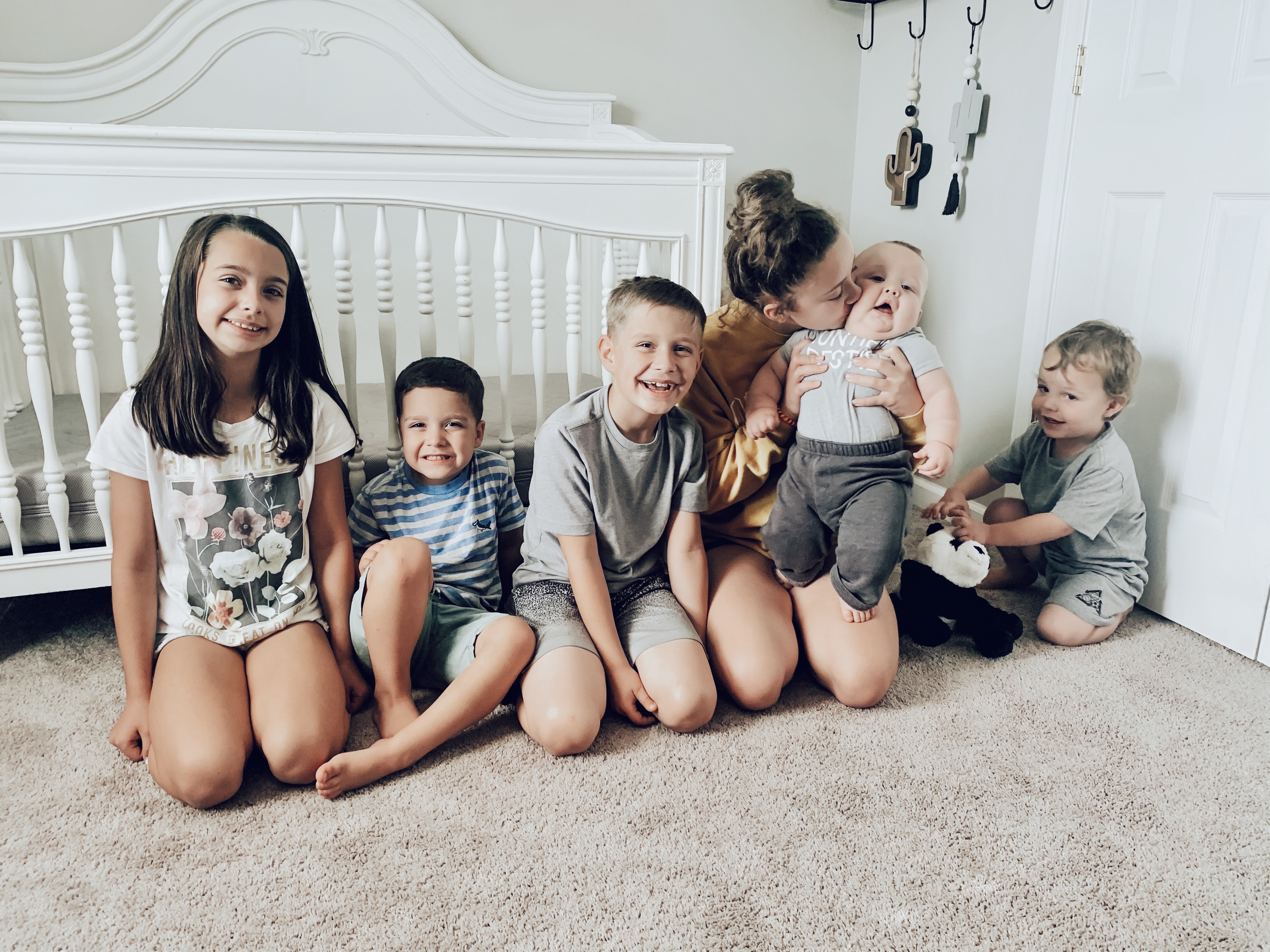 Thoughts on Having Six Kids – At Home With Natalie
