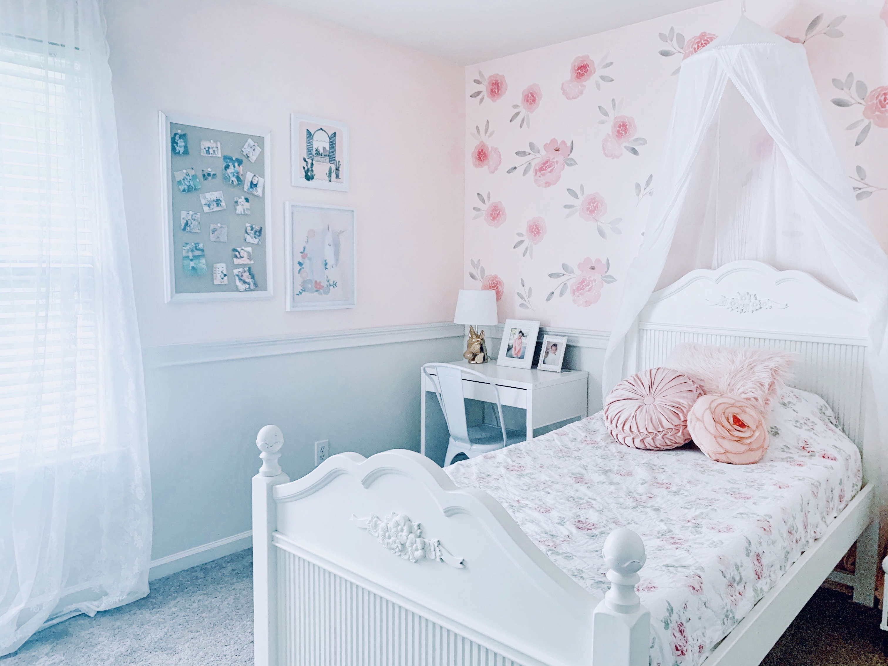 Room Tour: Sienna’s Pink Room with Floral Decals – At Home With Natalie